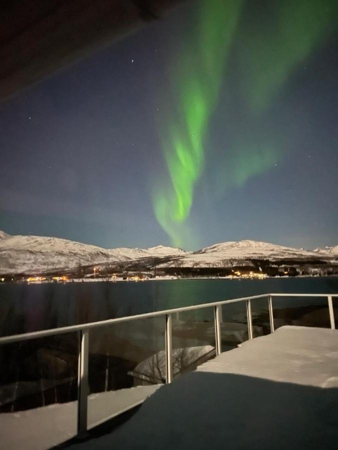 Hakoyveien 151, Tromso Hotel Екстериор снимка