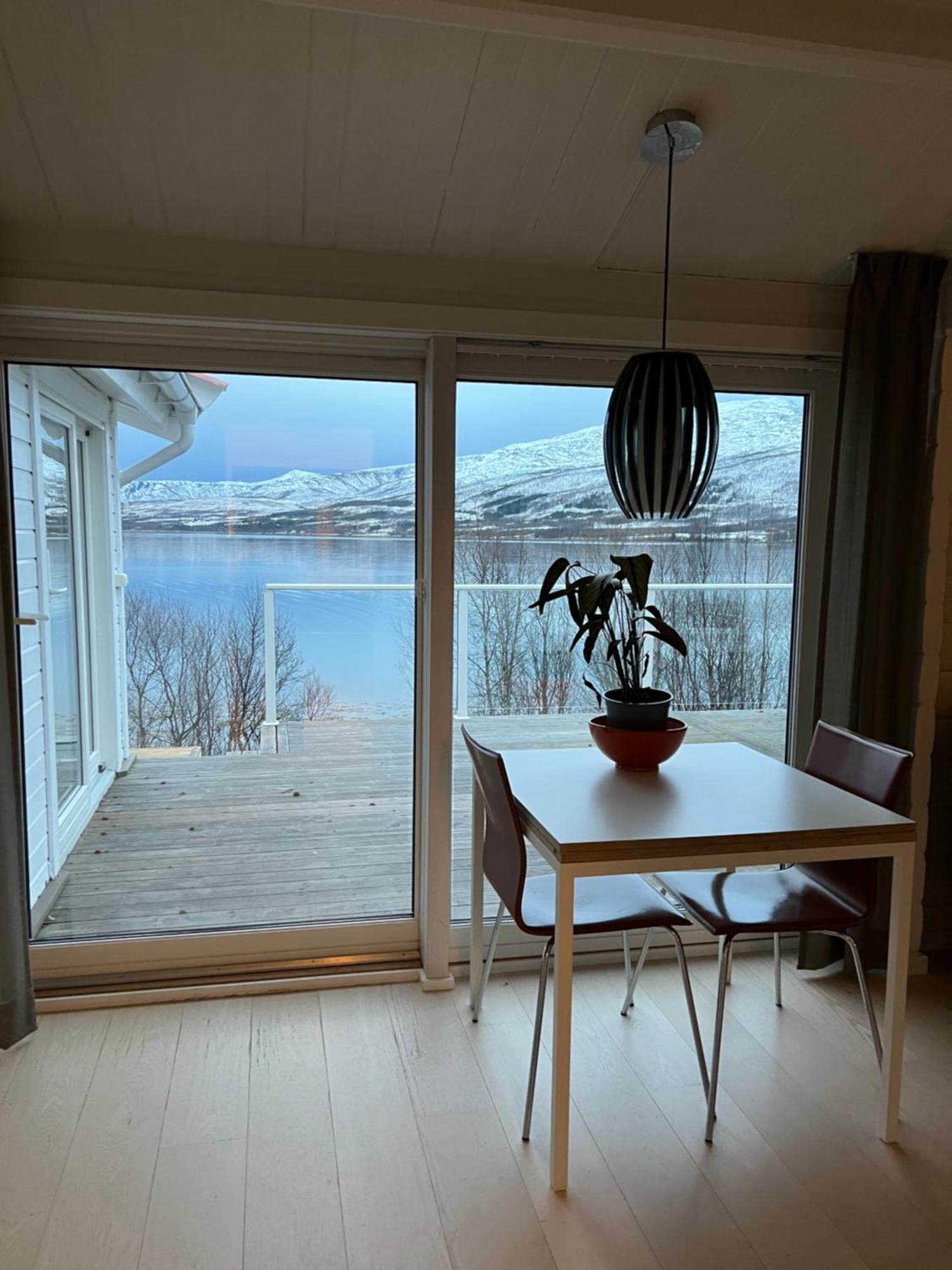 Hakoyveien 151, Tromso Hotel Екстериор снимка