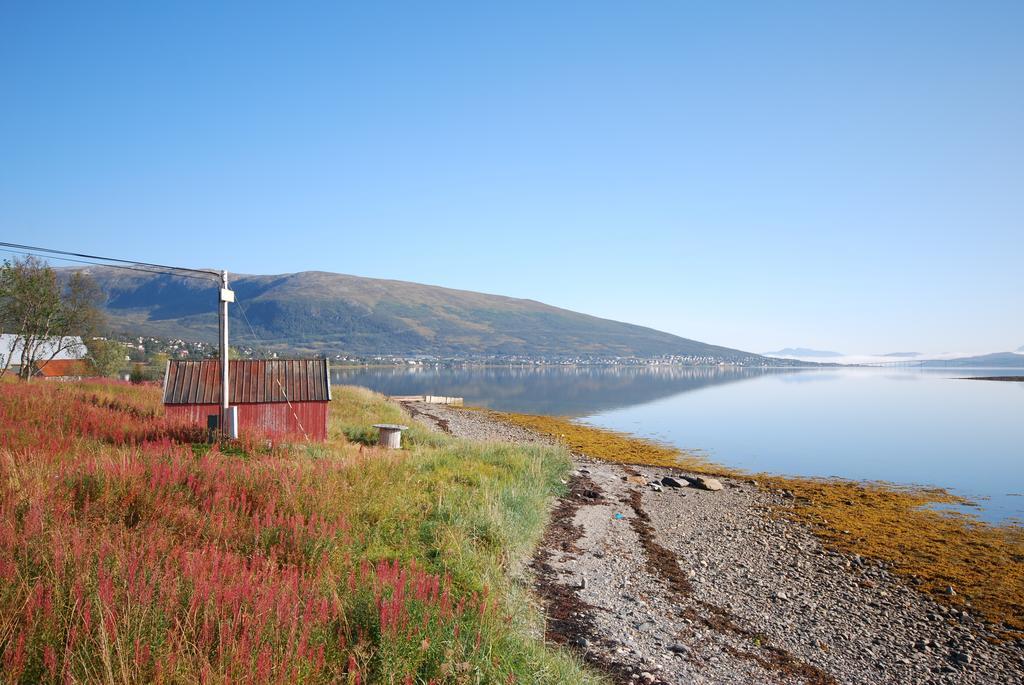 Hakoyveien 151, Tromso Hotel Стая снимка